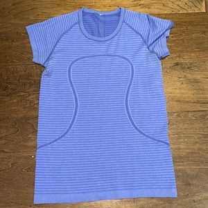 lululemon swiftly tech short sleeve size 10